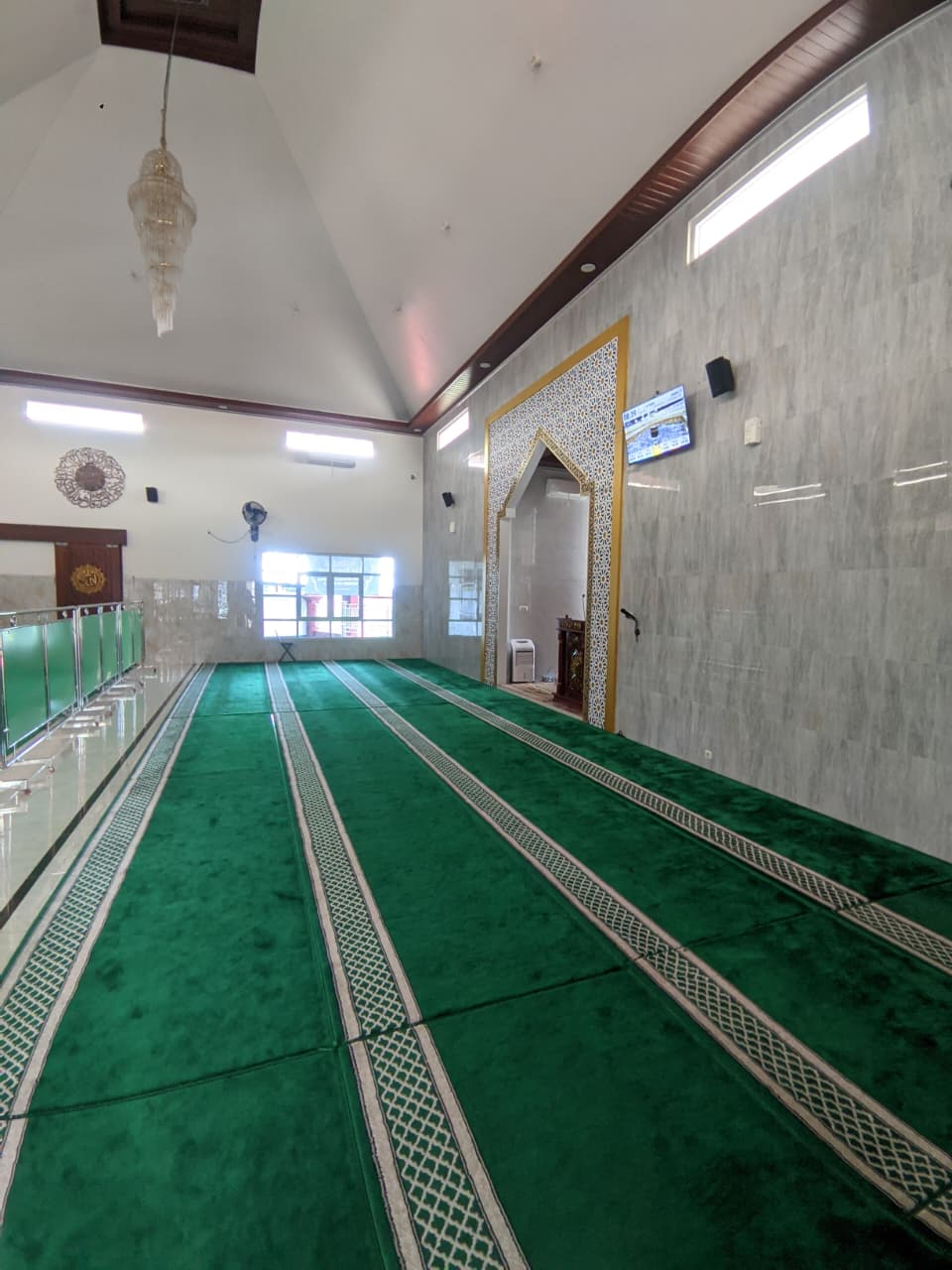 Masjid Saat Malam Hari