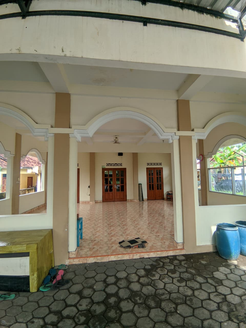 Masjid Tampak Depan