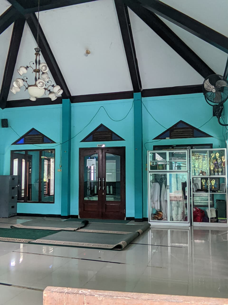 Masjid Saat Malam Hari
