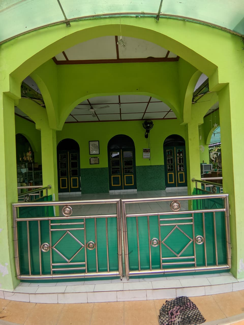 Masjid Tampak Depan