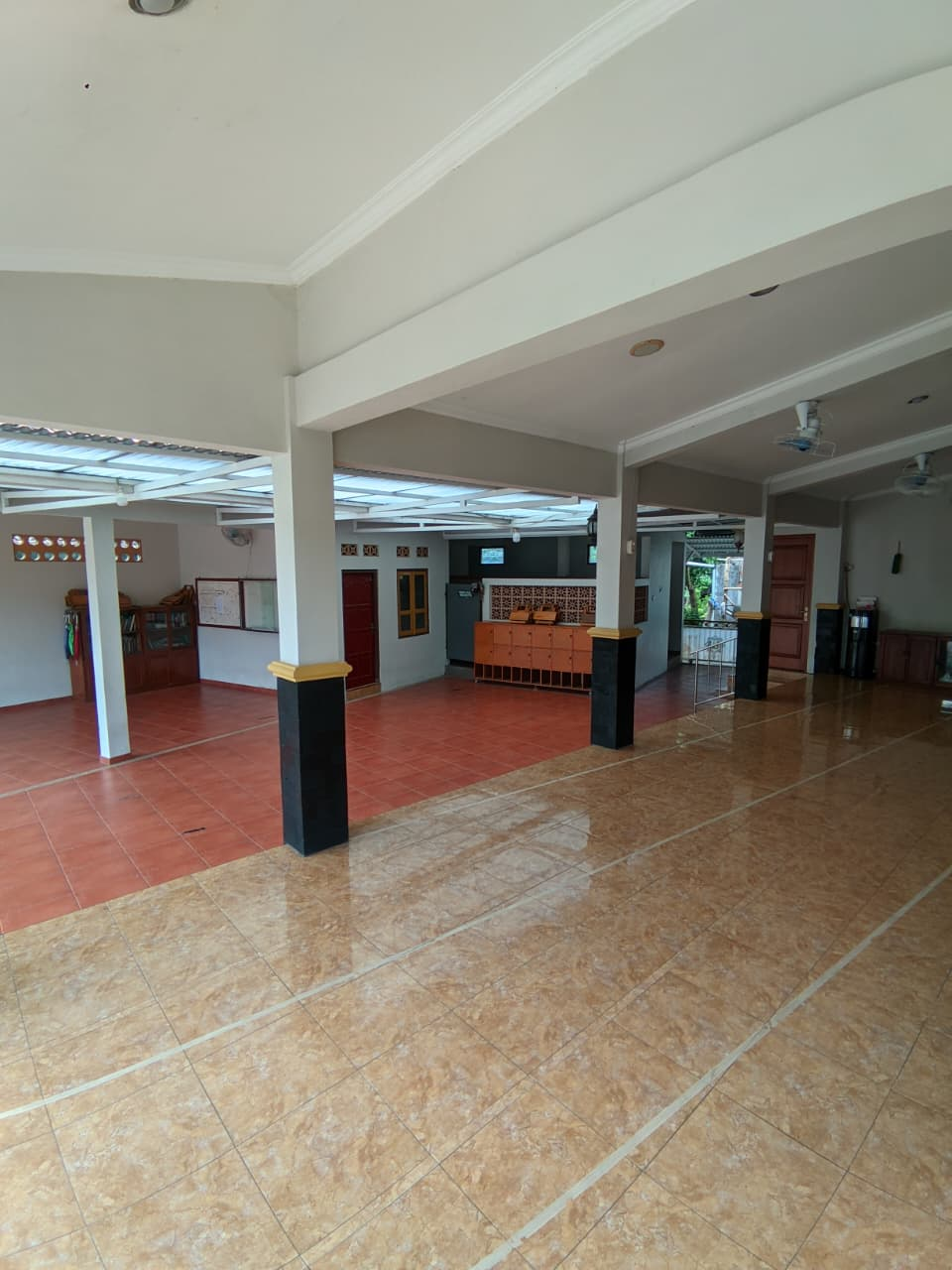 Interior Masjid