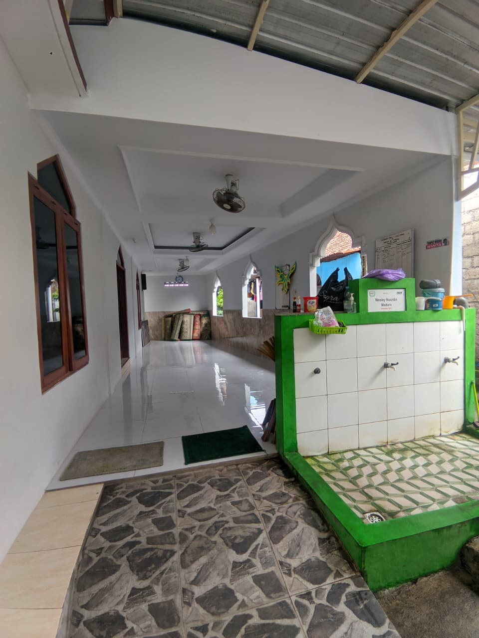 Interior Masjid