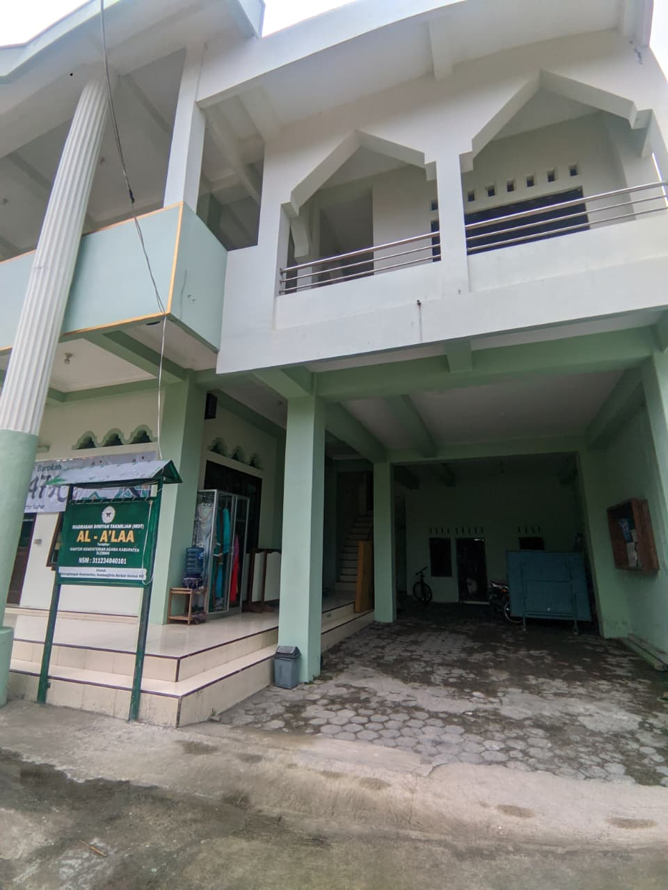 Interior Masjid