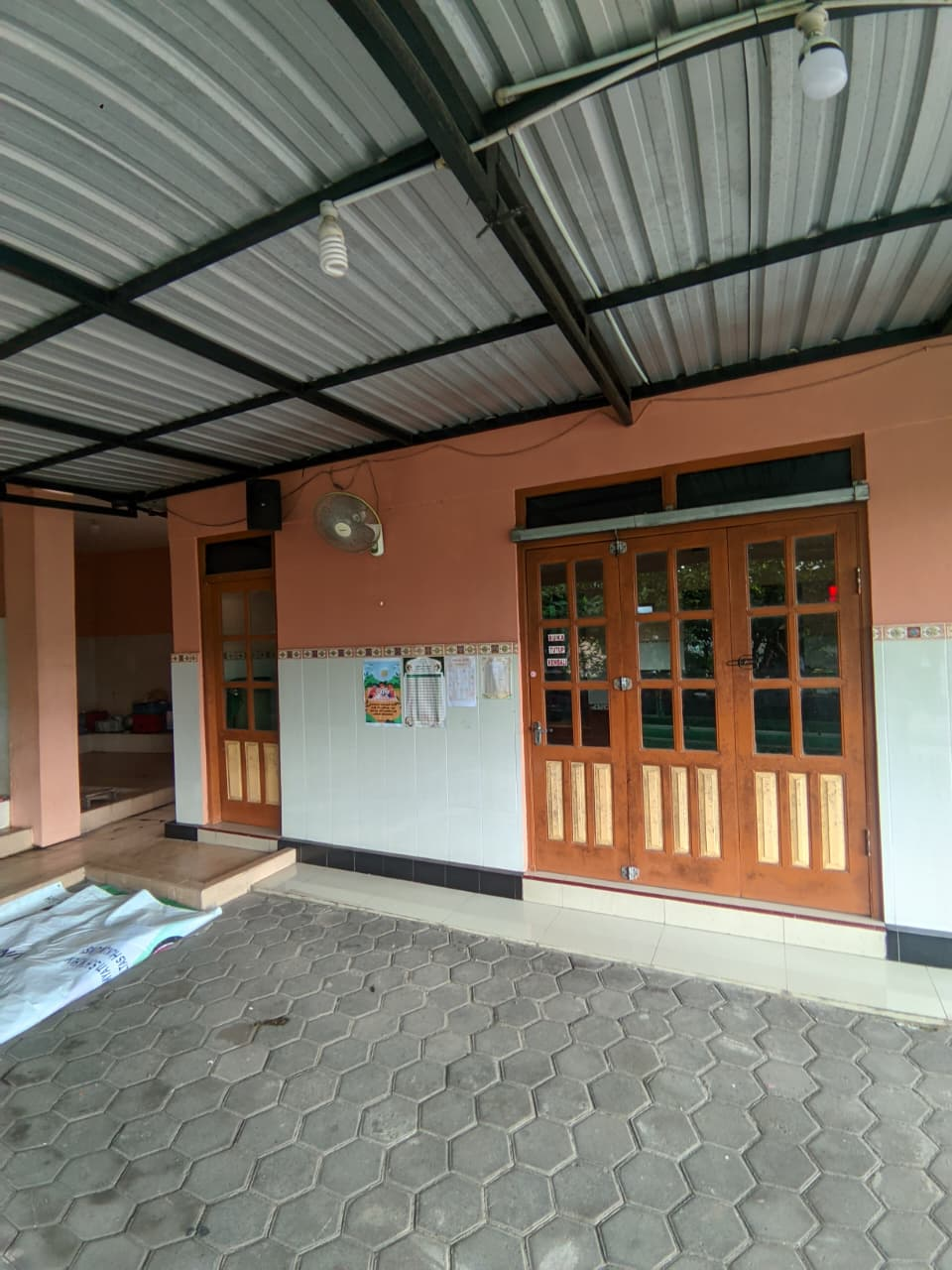 Masjid Tampak Depan