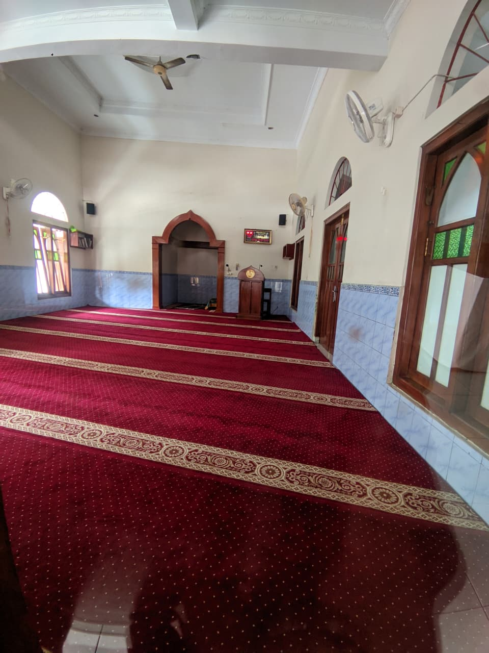Masjid Saat Malam Hari