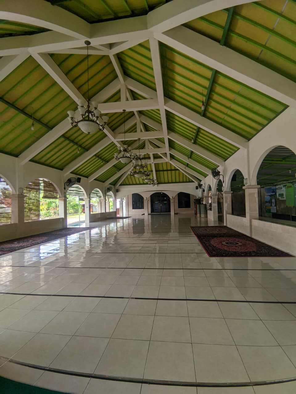Masjid Tampak Depan