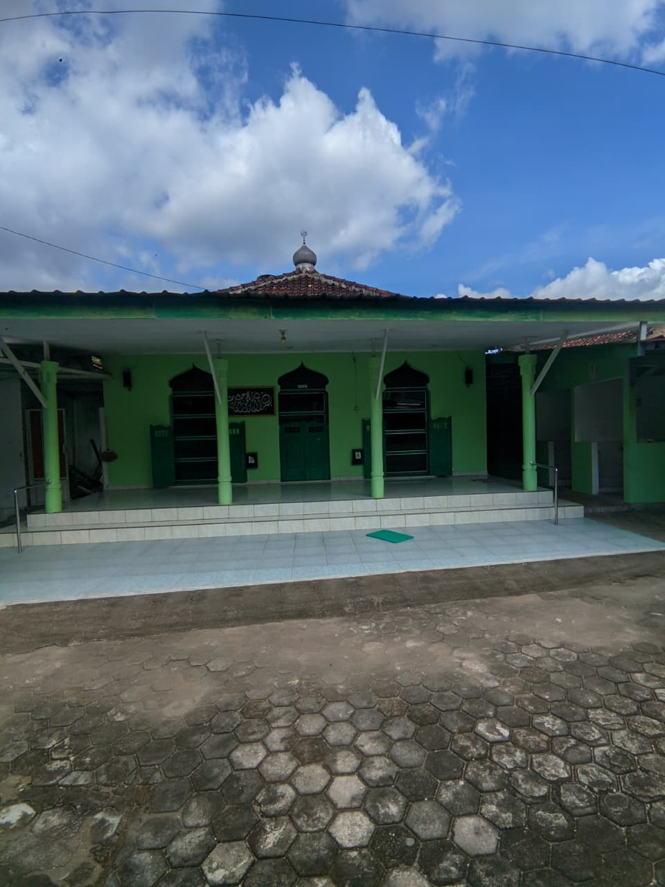 Masjid Tampak Depan